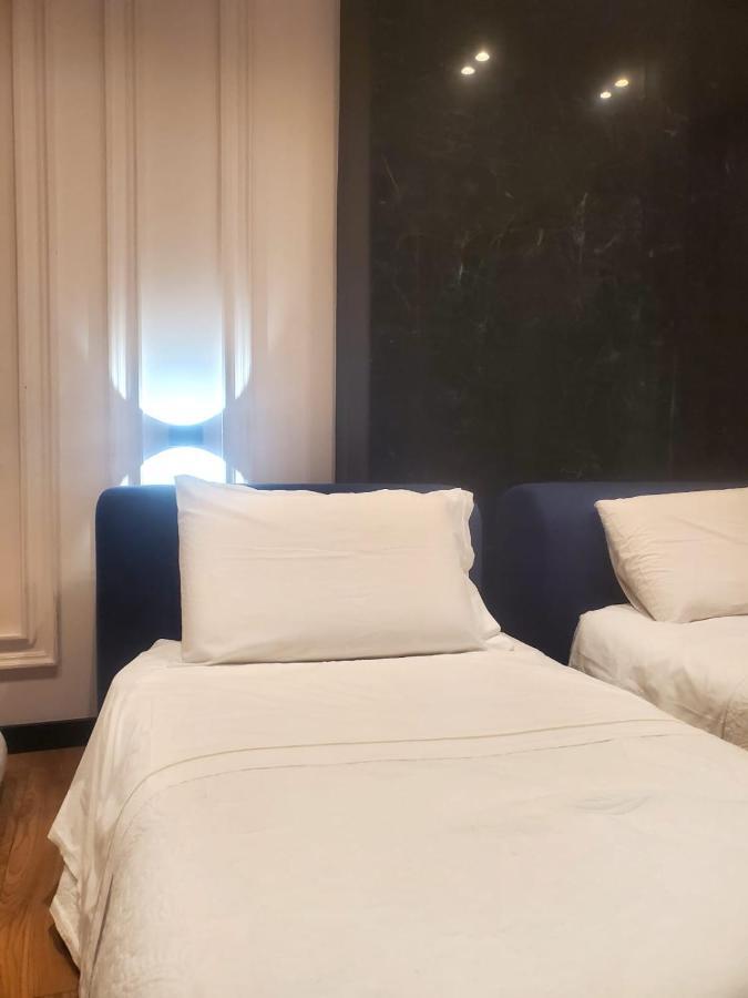 Remarkable Apartment Tirana Bagian luar foto